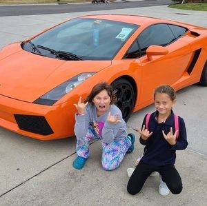 Meet your Posher, Jeffery